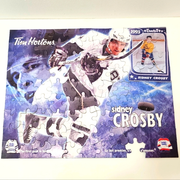 Tim Hortons Sidney Crosby 100-Piece Jigsaw Puzzle & Tin Box - Picture 10 of 16